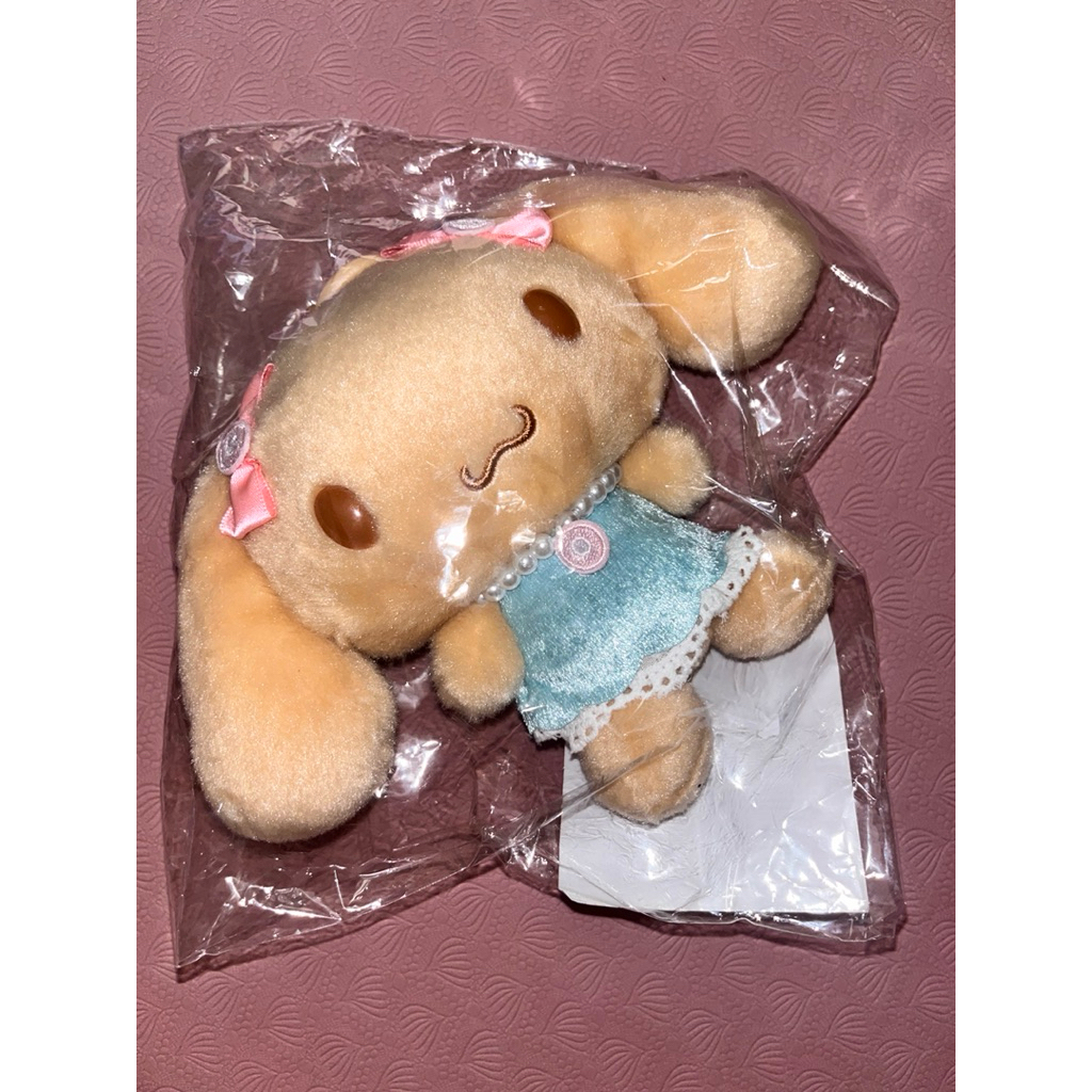 RARE mocha cinnamoroll plushie keychain