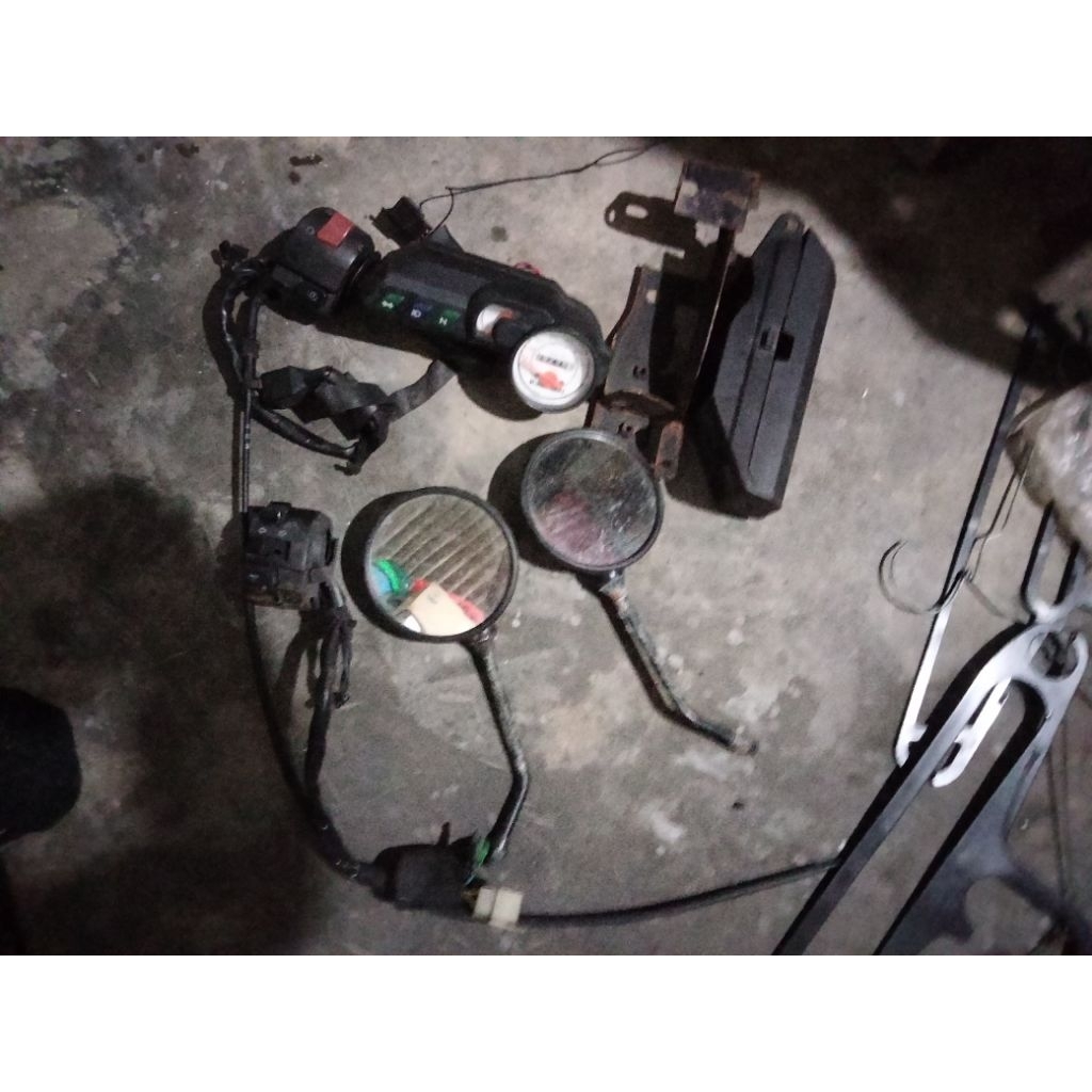 holder kanan kiri klx