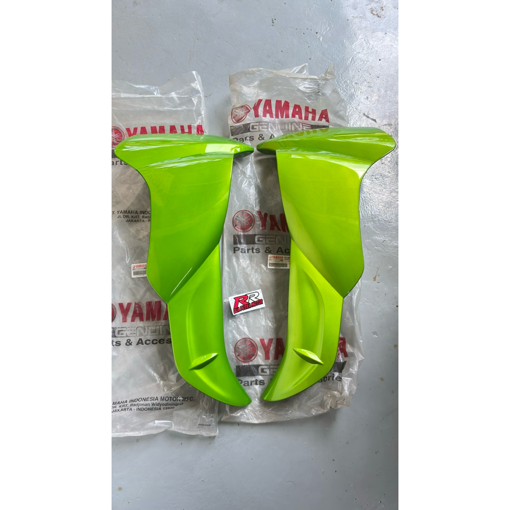 cover leksil leghsield sayap depan luar original ori Yamaha jupiter z burhan buek hijau 5TP