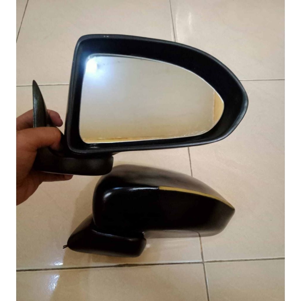 spion lampu mobil
