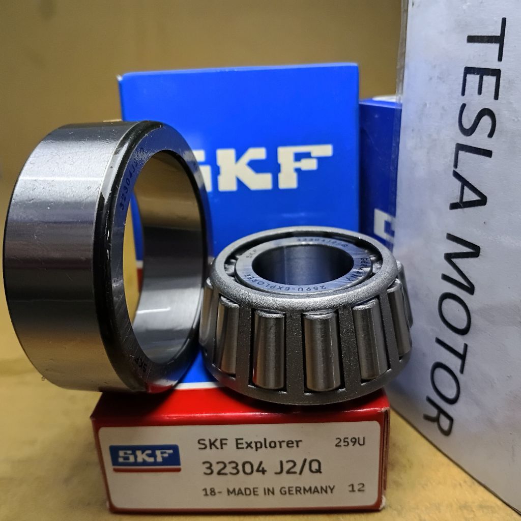 BEARING RODA DEPAN LUAR ISUZU BISON KBD 32304 SKF