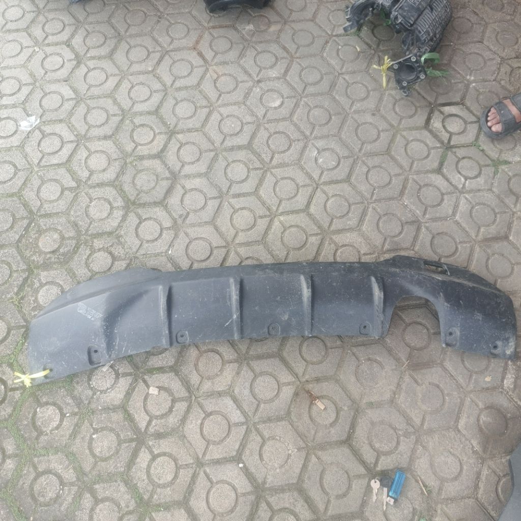 diffuser bumper belakang brio 2022-2023