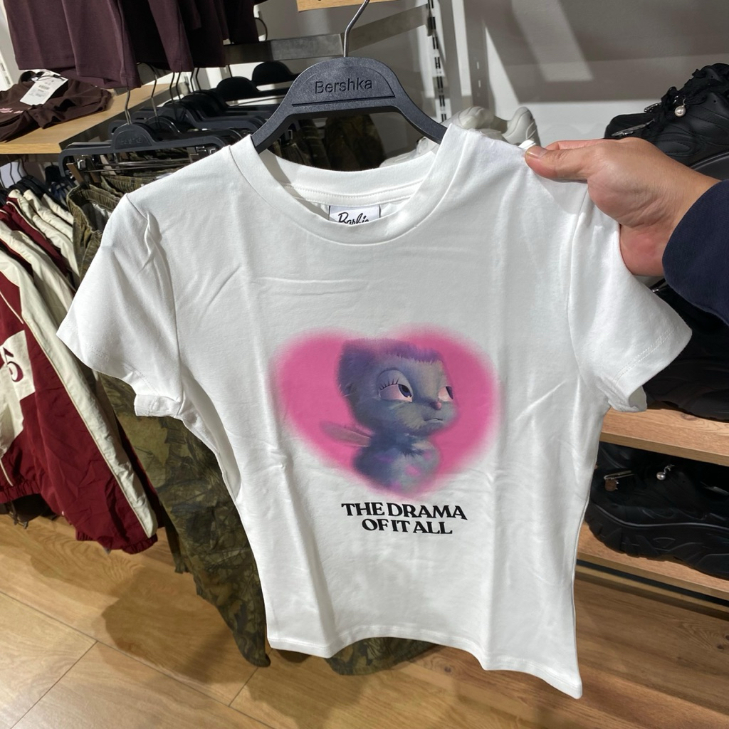 Jastip. Tshirt Crop Bershka (Woman)