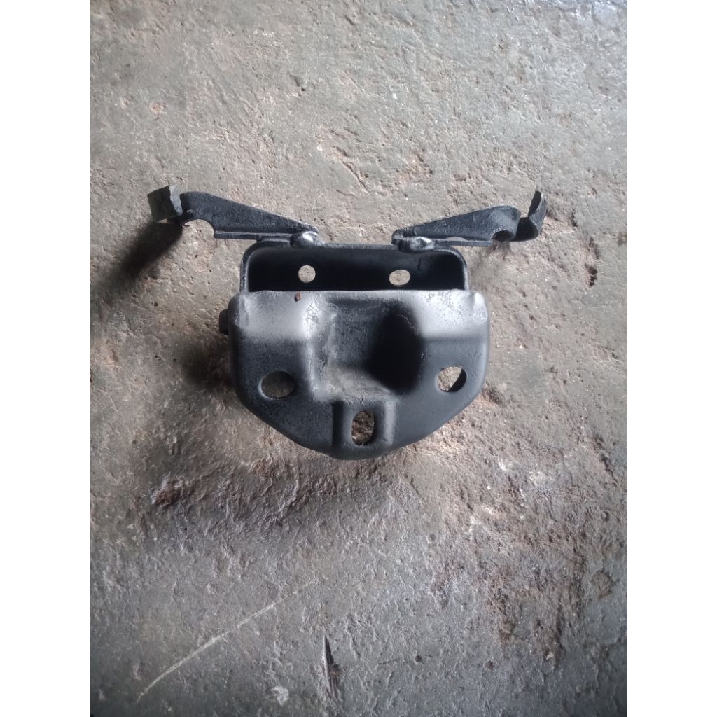 engsel jok depan honda grand original