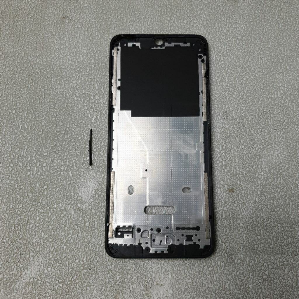 frame lcd tatakan lcd Itel A70 A665L ori copotan