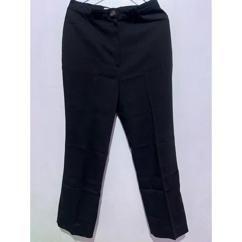 Celana Hitam PL Kancing