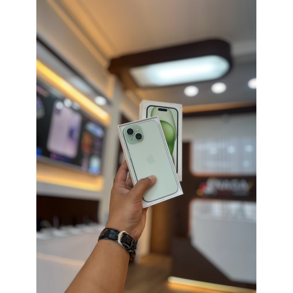 iPhone 15 256gb iBox