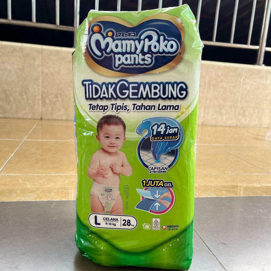 Pampers Mamy Poko pants L28