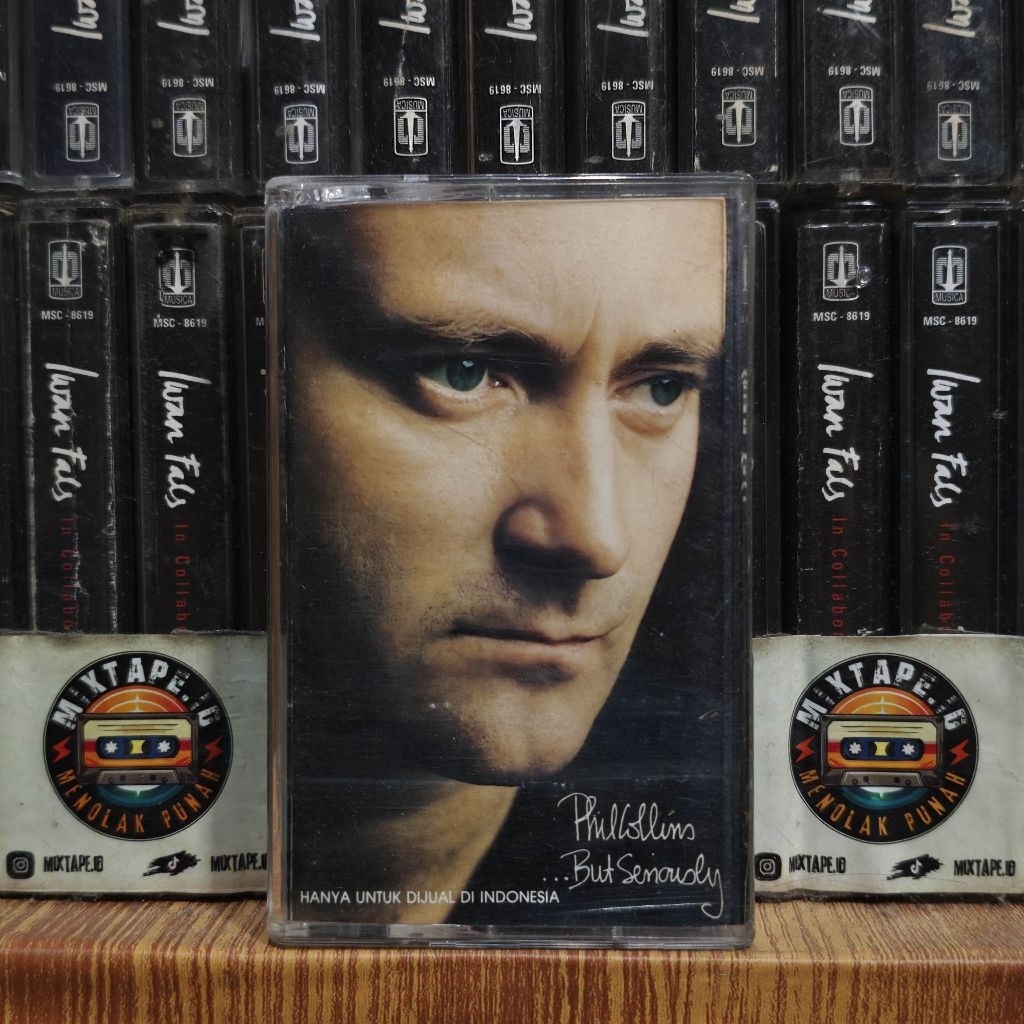 Kaset - Phil Collins - But Seriously - Kaset Pita - Radio Tape - Radio - Pemutar Kaset - Retro - Cla