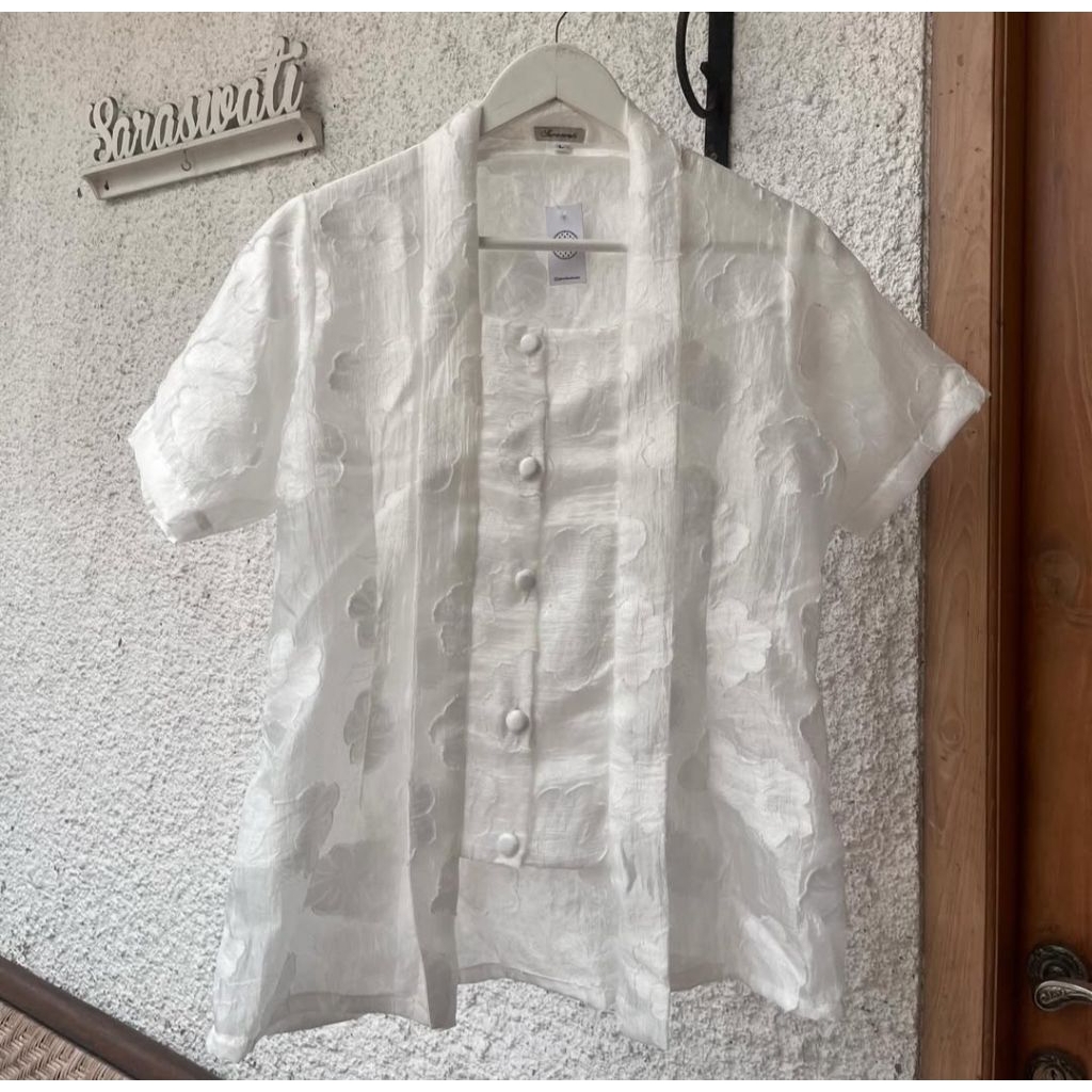 kebaya kutubaru putih