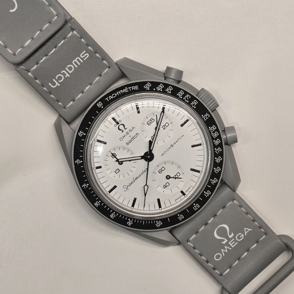 Omega X Swatch Moonswatch 1965 - Mission to the Moon - 42mm Bioceramic Speedmaster Moon Watch - SO33
