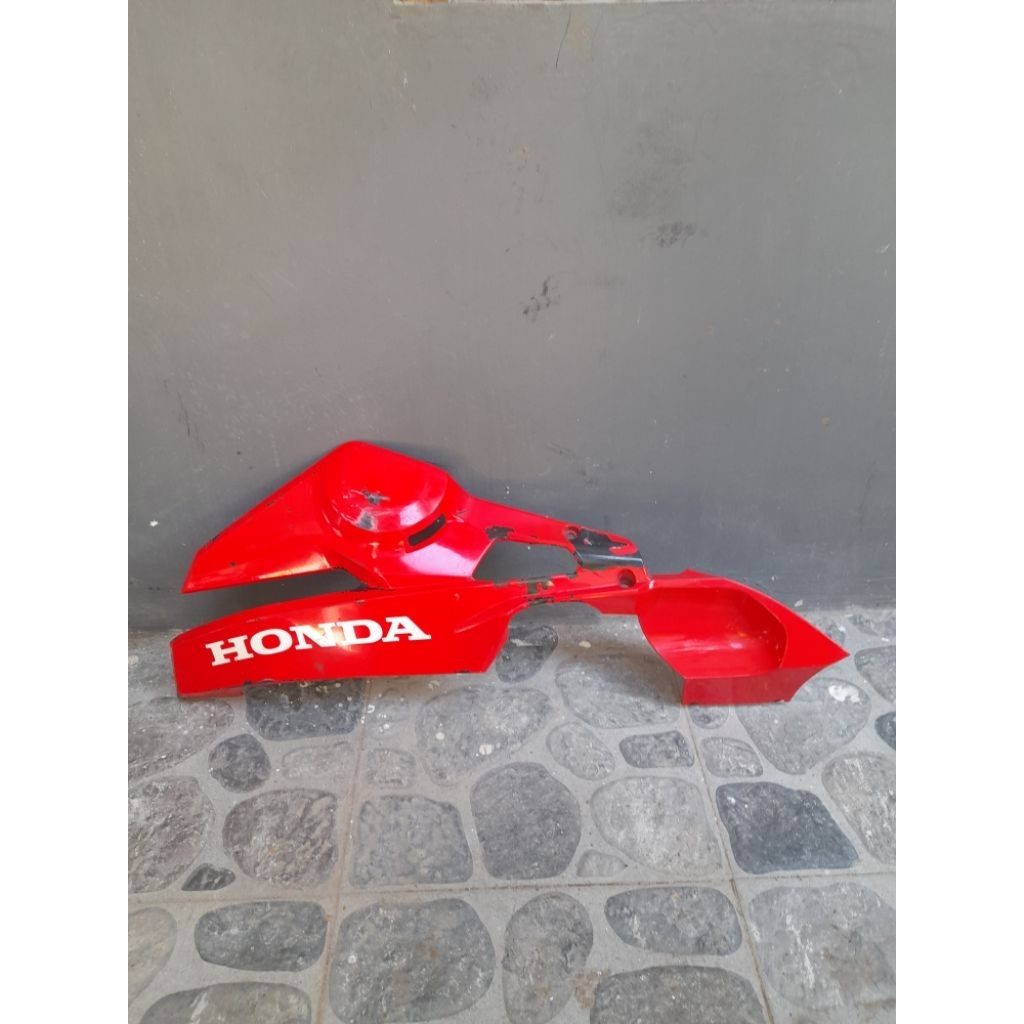 undercowl fairing bawah honda cbr 250 rr kiri saja original