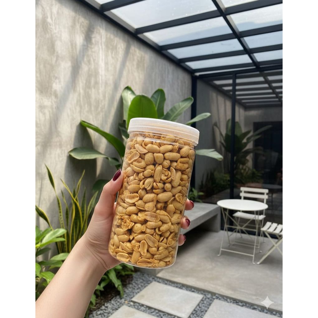 kacang goreng bawang toples