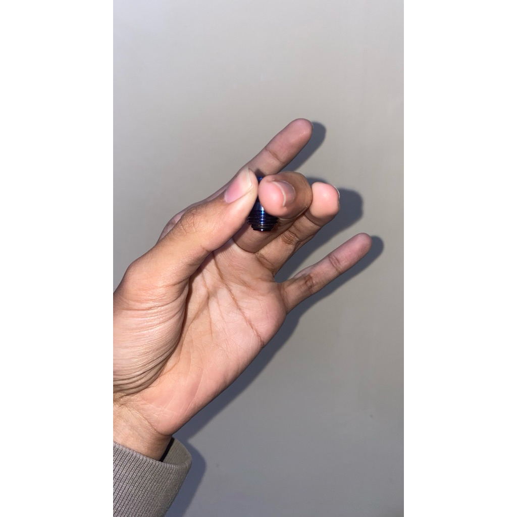 pentil ban motor custom titanium ulir