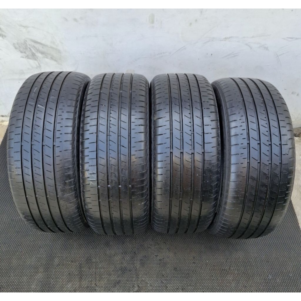 Ban Seken BRIDGESTONE TURANZA T005A 205 50 R17