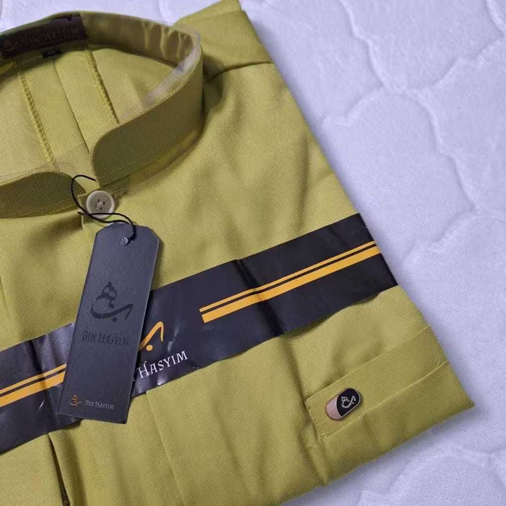 Koko Safari Bin Hasyim Warna Lemon dan Putih