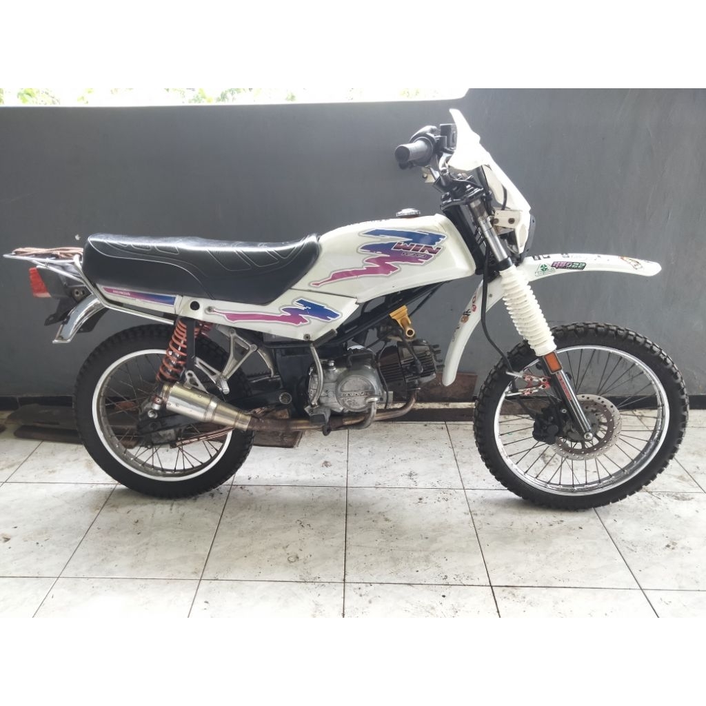 Rolling sasis honda win 100 tanpa mesin
