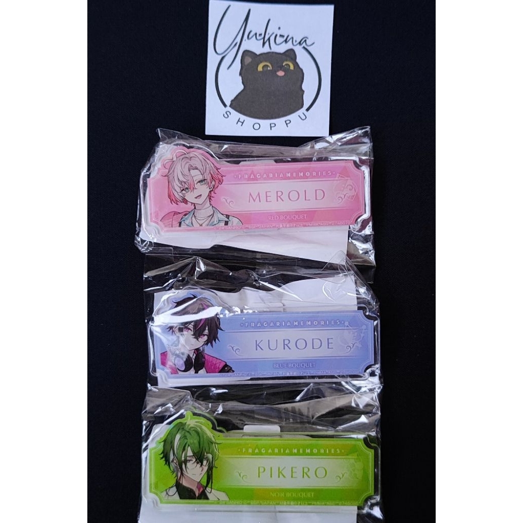 [UPDATE] Official Merch Fragaria Memories - Acryclic Name Badge - Pikero / Merold / Kurode