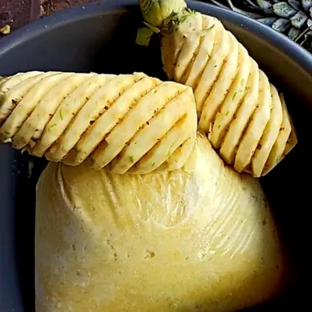 NANAS PALEMBANG (KUPAS & GILING/PARUT)