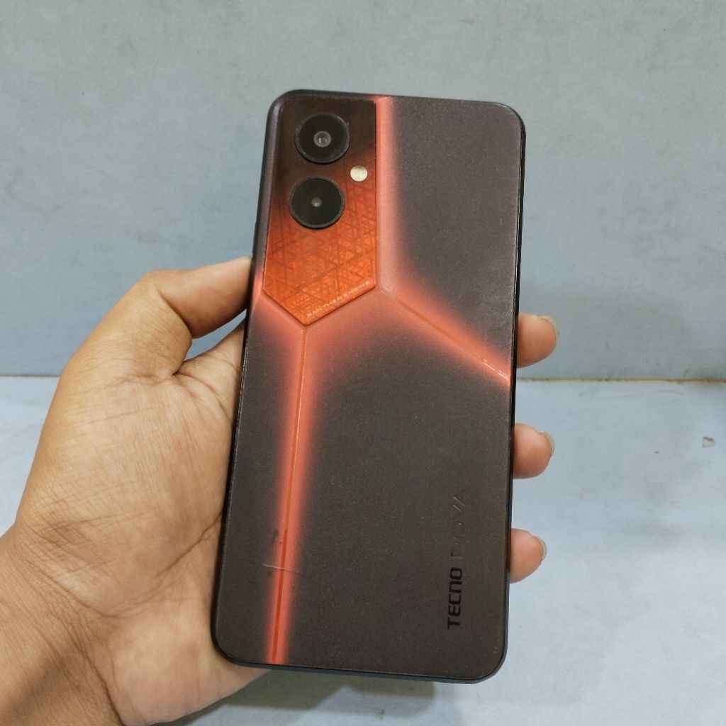 Tecno pova 4 pro ram 8/128 resmi