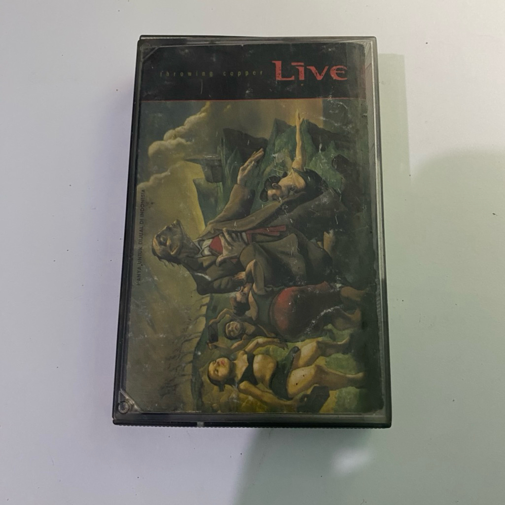 Kaset Pita Throwing Coper Live