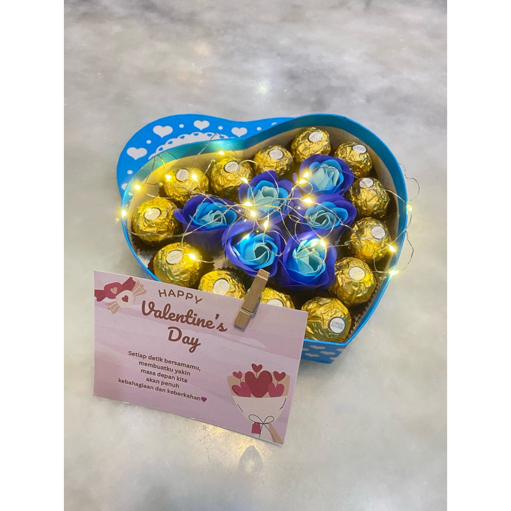 KADO VALENTINE MEDAN BOX LOVE COKLAT VALENTINE