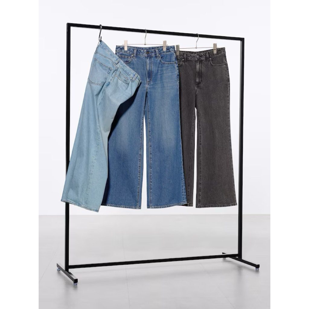 GU BUGGY FLARED JEANS