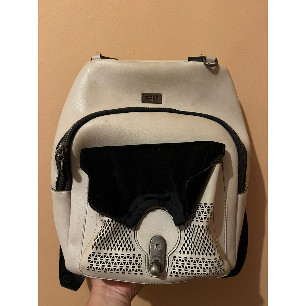 PRELOVED TAS RANSEL GOSH