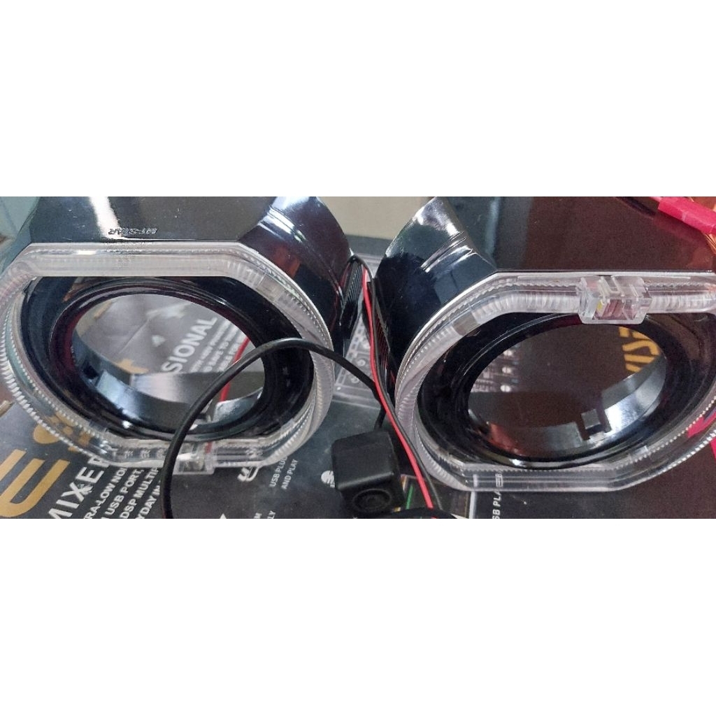 shroud biled 3 inch, ice blue