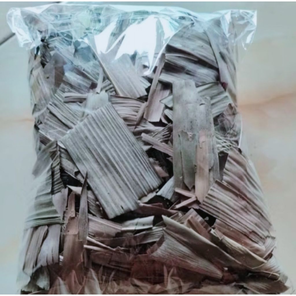 Daun bambu kering/Humus bambu 350 Gram