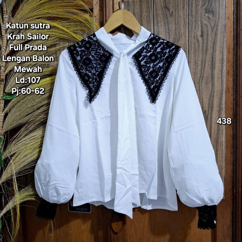 Atasan Putih Wanita Kekinian - Kemeja Putih Basic/Kemeja Dan Blouse Kekinian Lengan Balon