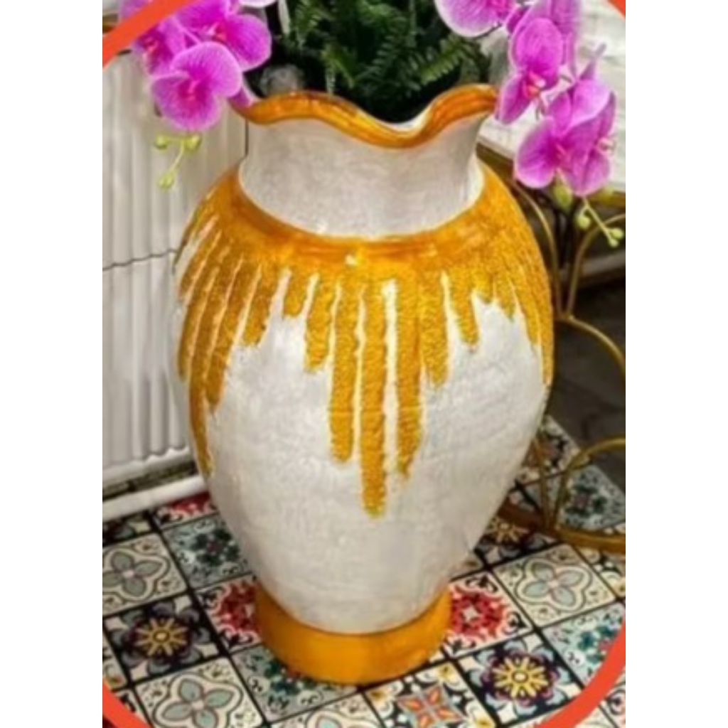 GUCI GERABAH / VAS BUNGA TANAH LIAT