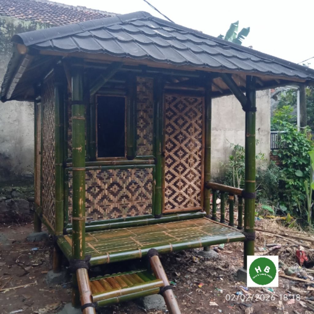 rumah bambu, saung bambu ukuran 2m x 3m