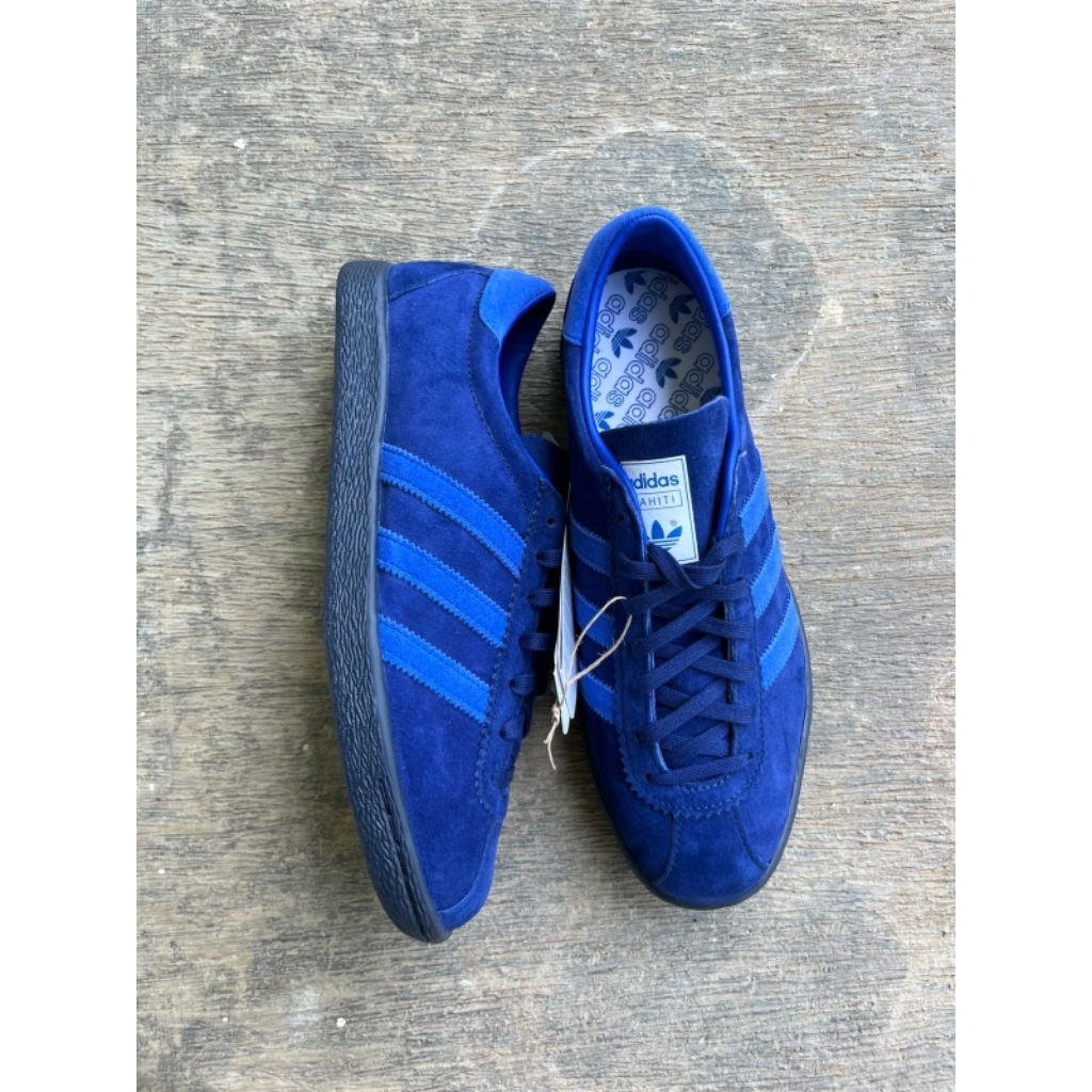 Adidas Tahiti marine