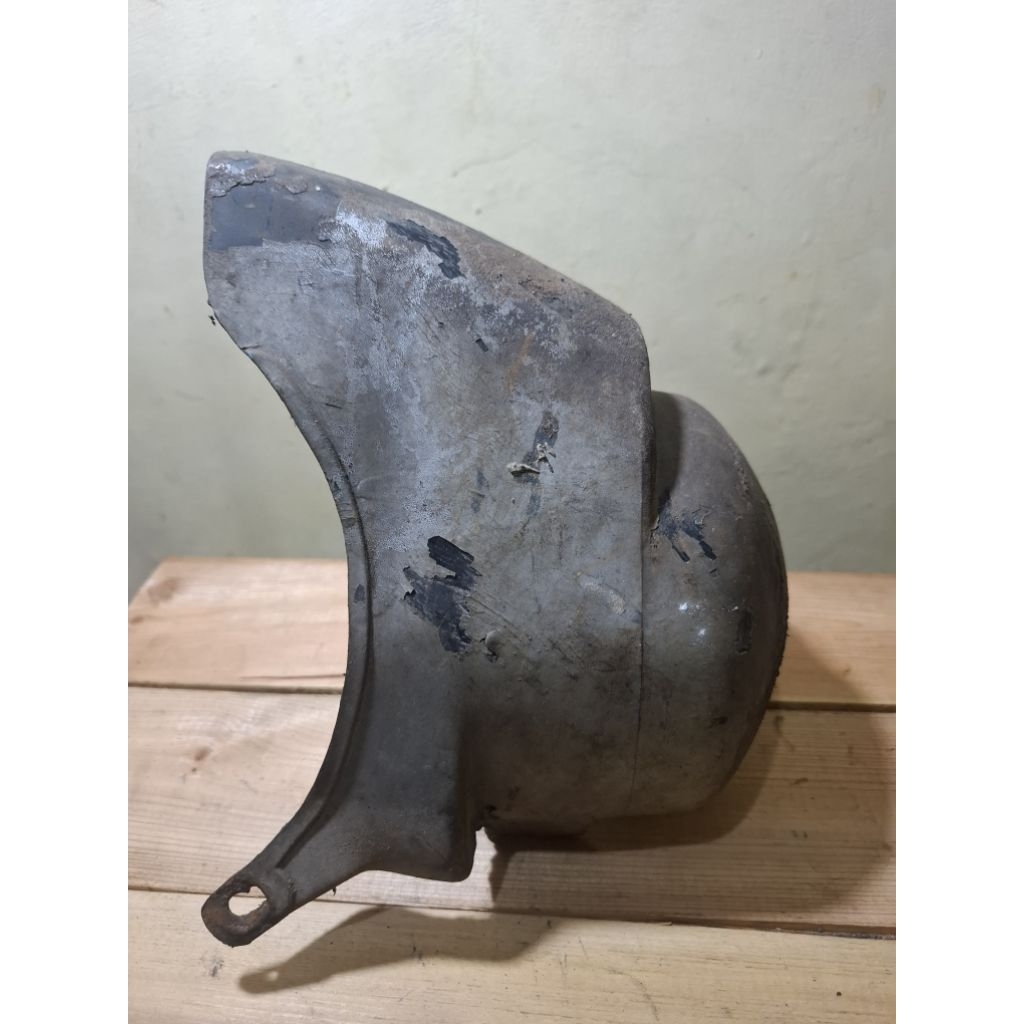 tutup blok buring head vespa super