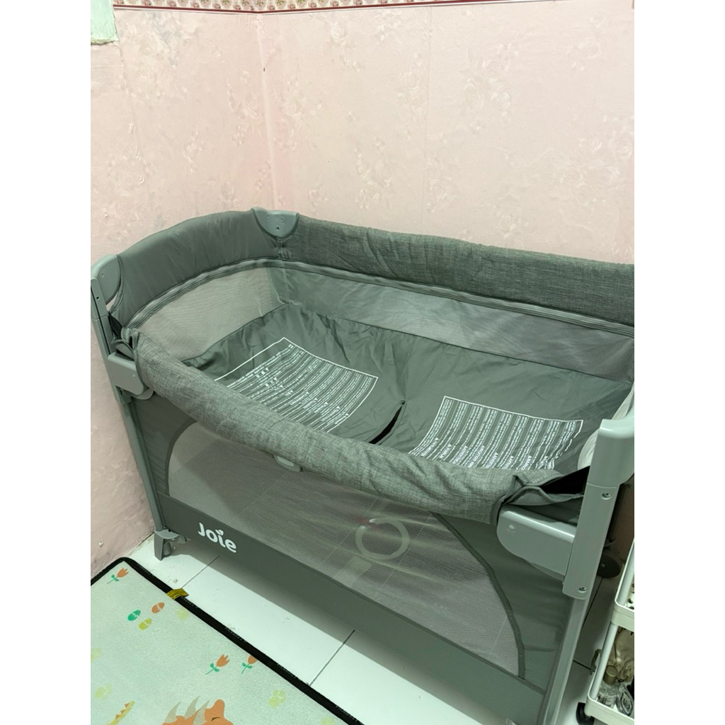 Joie Kubbie Sleep Travel Cot Box Bayi [PRELOVED]