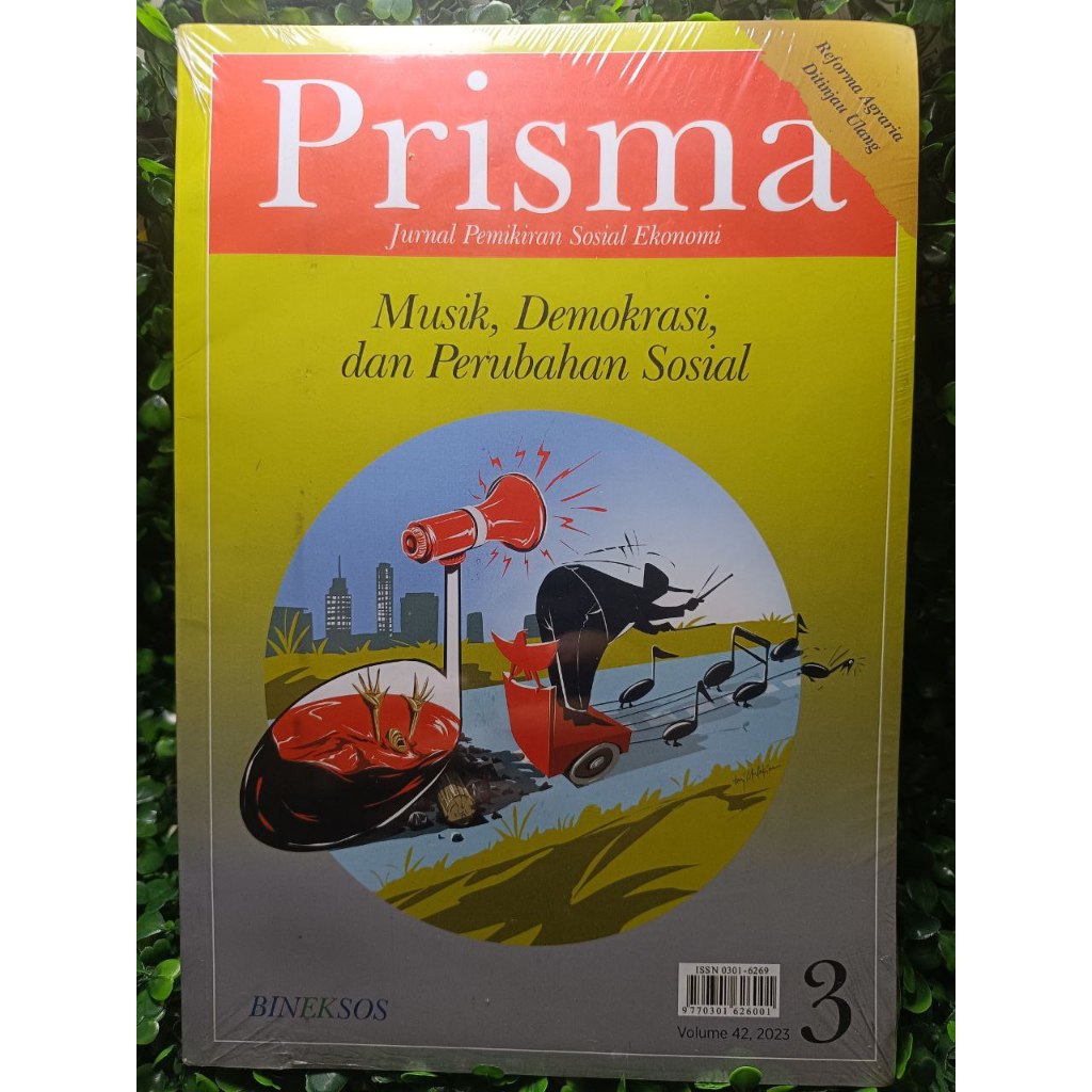 Buku Prisma - Musik, Demokrasi, dan Perubahan Sosial