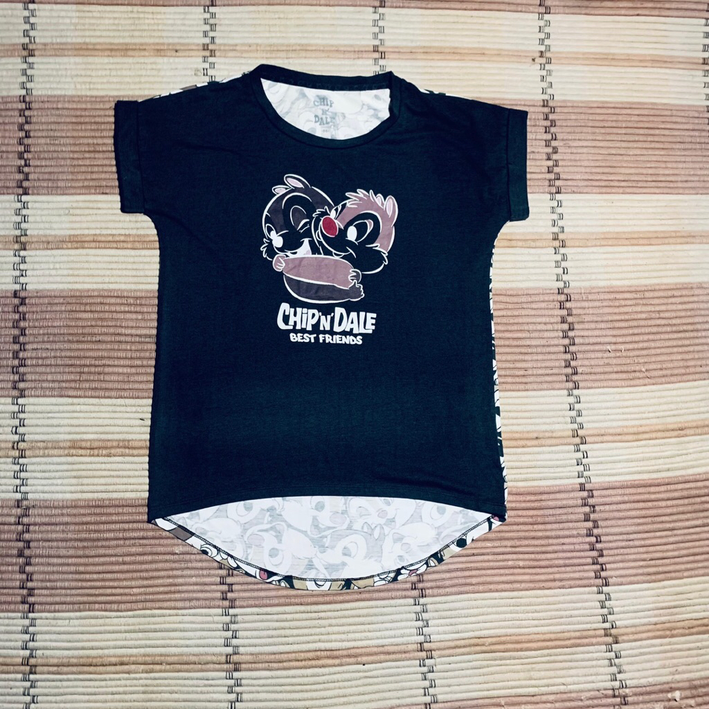 Kaos DISN3Y 65x47Wanita Second Preloved