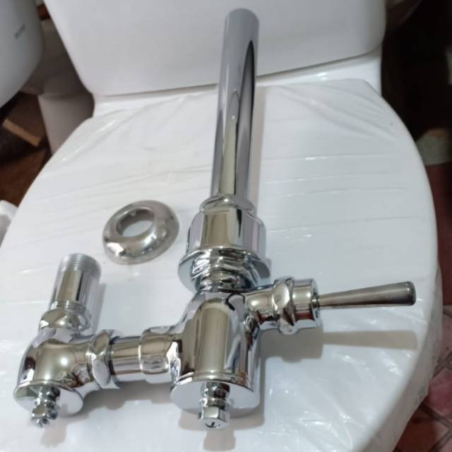 KRAN PUSH VALVE TOTO TV 150 NS // KRAN FLUSHING CLOSET