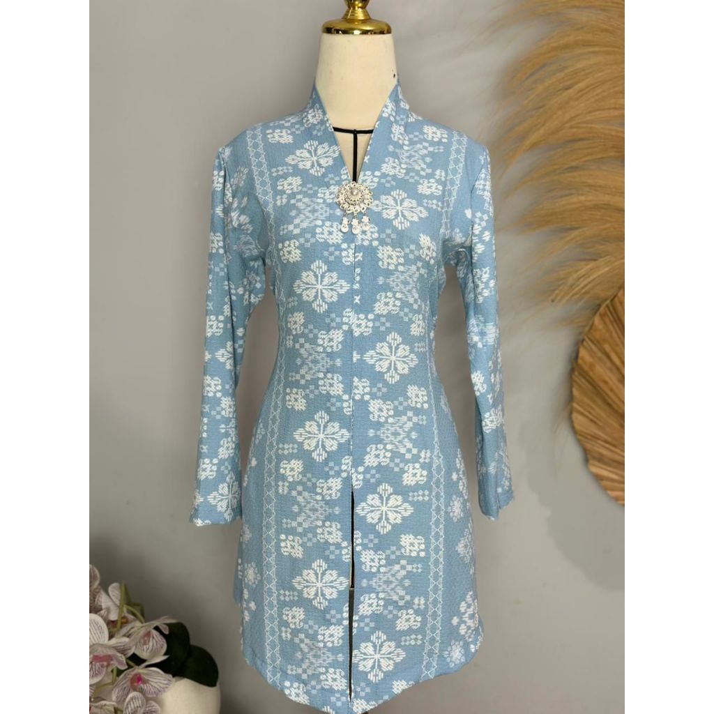 Kebaya Irish Bahan Crinckle Borneo Atasan Kebaya Tunik Motif Kembang Etnik Bunga Floral Baju Adat Ba