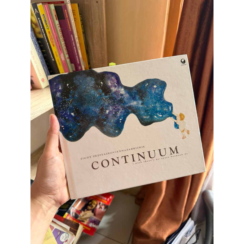 Buku Continuum Hard Cover
