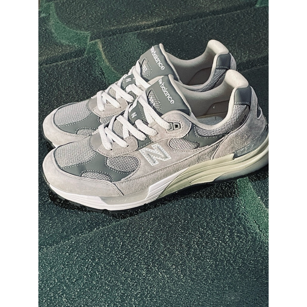 100% BNIB NB 992 Grey USA