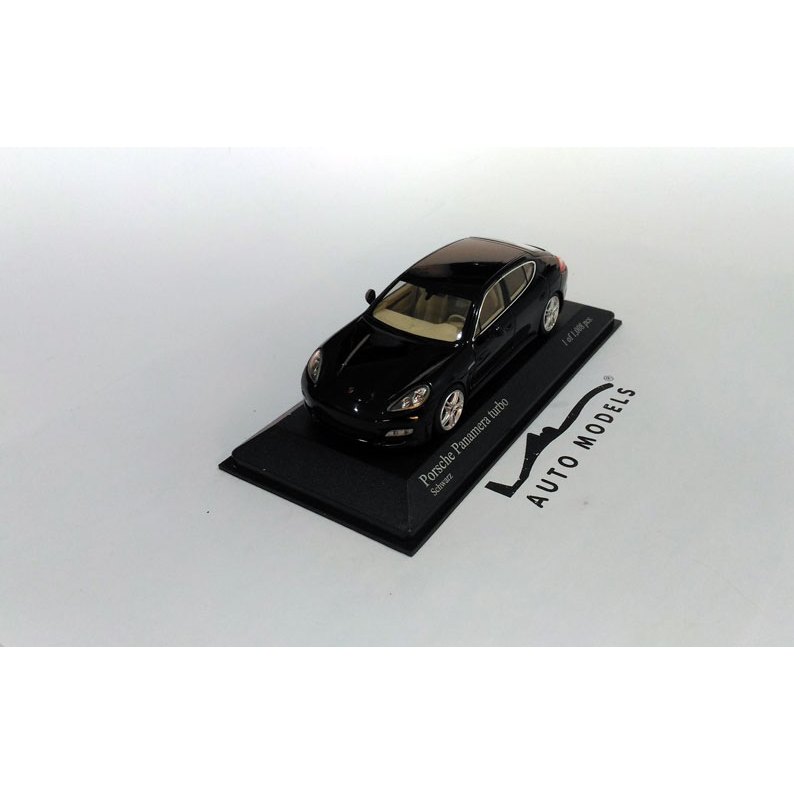 Minichamps Porsche Panamera Turbo 2011 Black