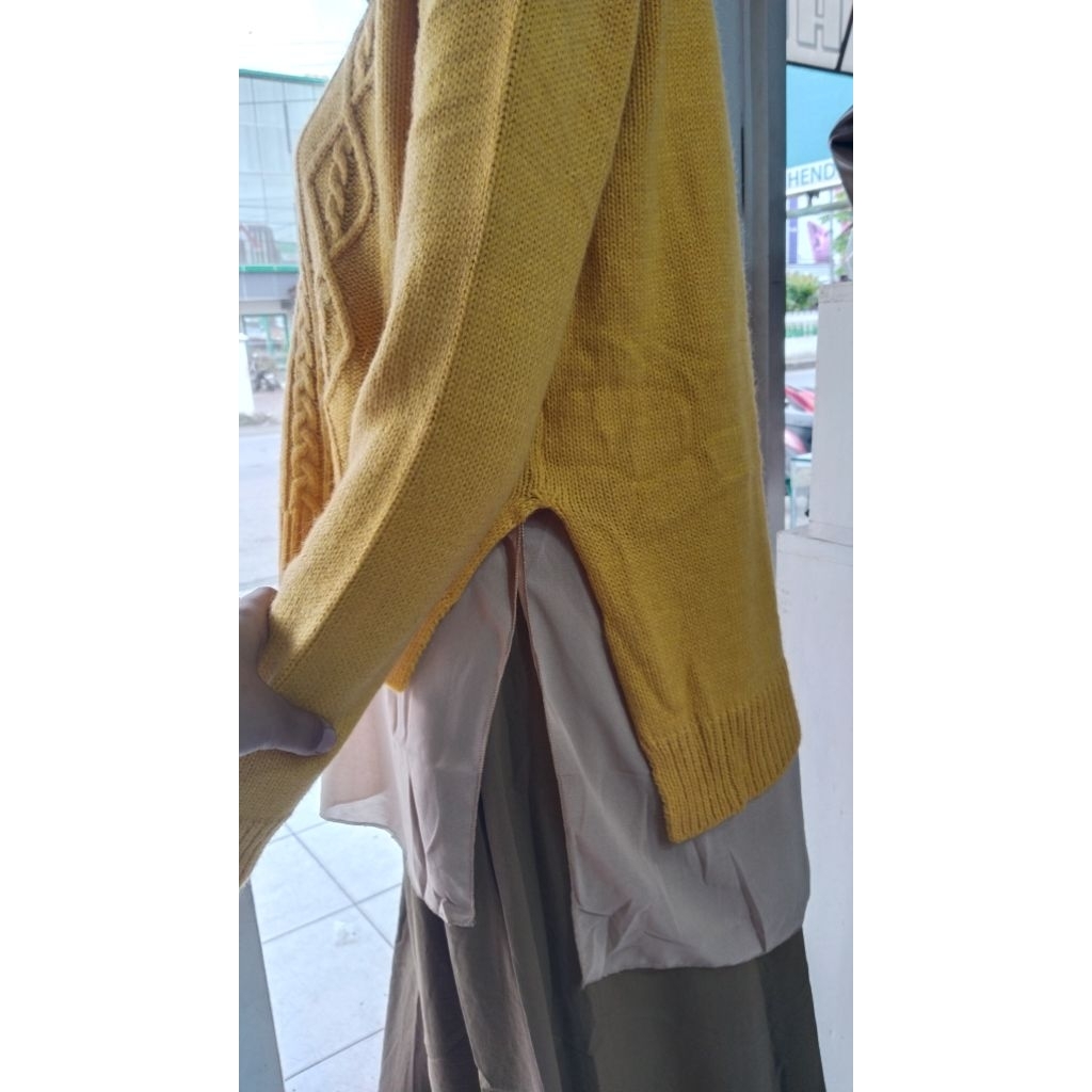 RAJUT wanita bangkok kekinian