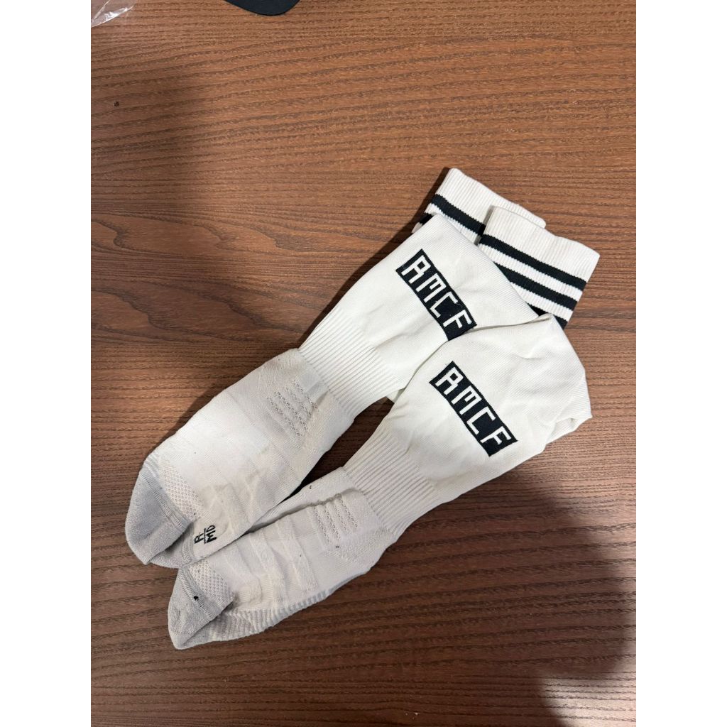 Preloved Kaos Kaki Bola Adidas Real Madrid Edition Size M