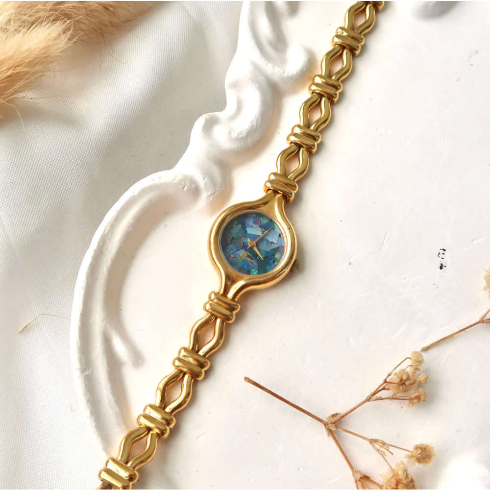 Jam Tangan Wanita Vintage Watch Burberry 7000 Blue Mosaic Dial Gold Chain Original Autentik Preloved