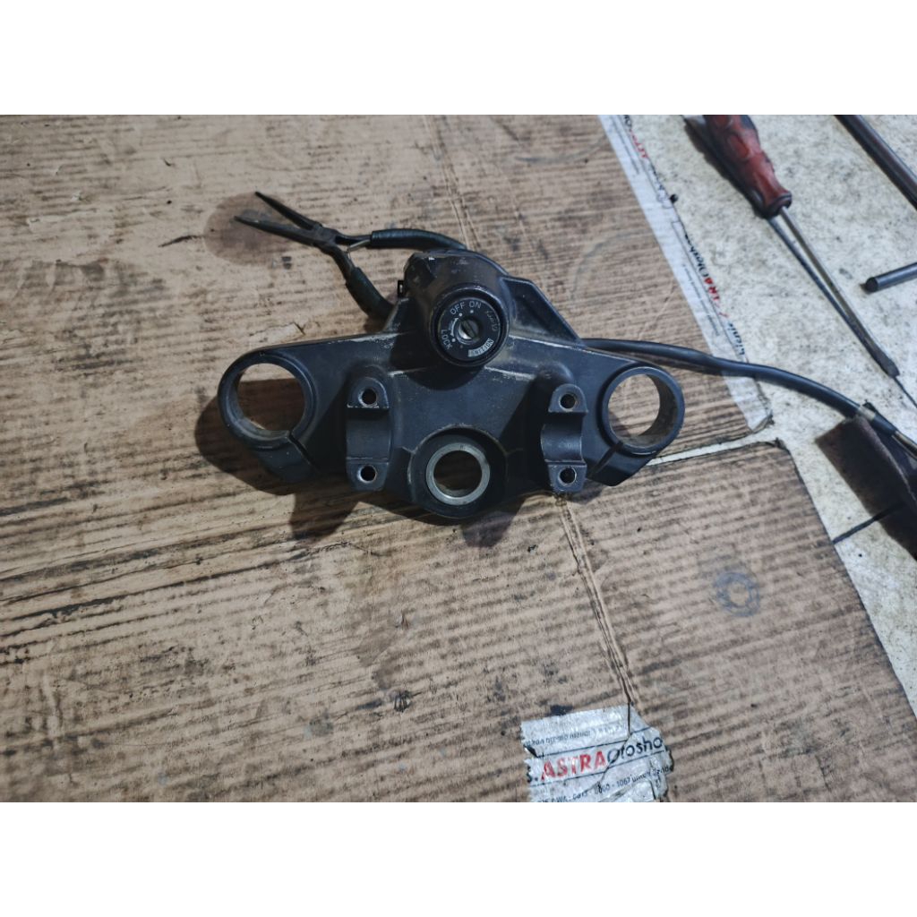 segitiga atas ninja mono z250sl