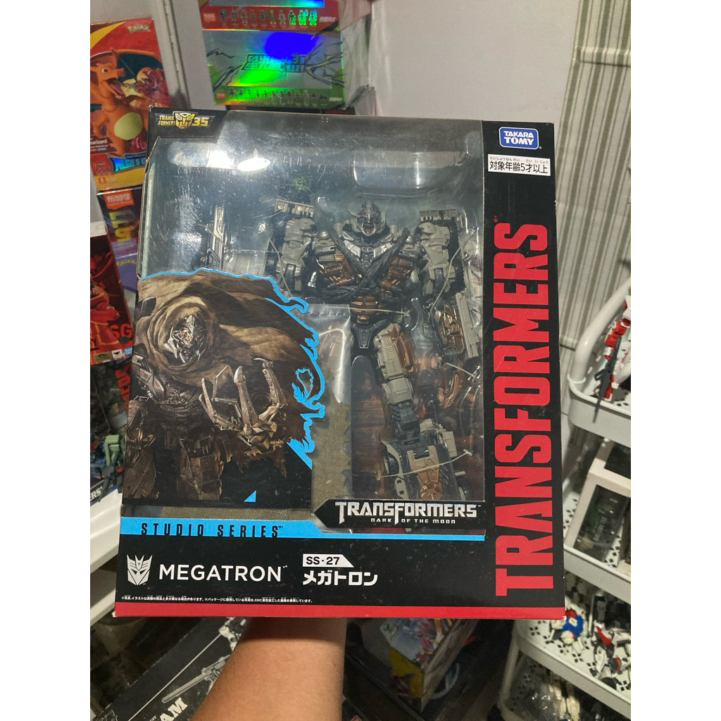 takara tomy transformer studio series 34 megatron
