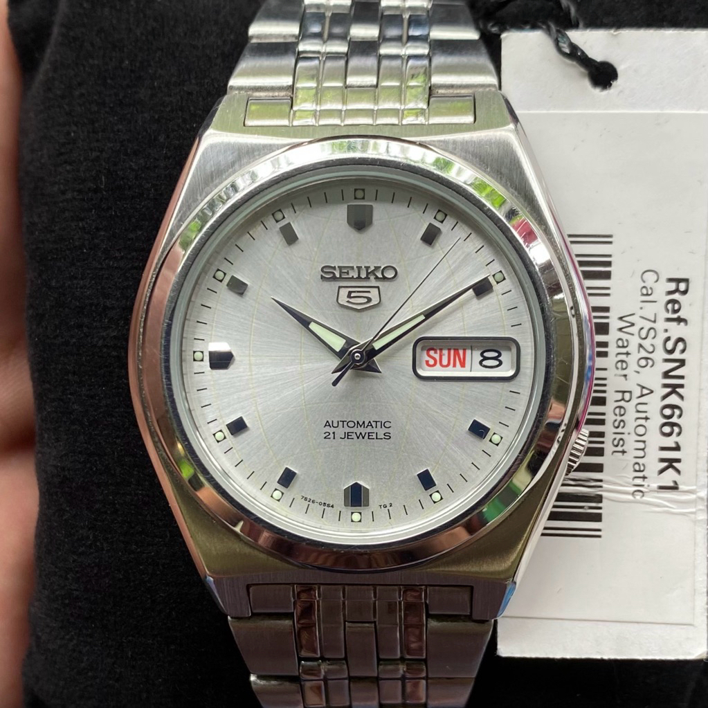 (SOLD OUT) Seiko 5 SNK661 Automatic Silver Sunburst Globe Dial 7s26-02E0 Fullset Like New
