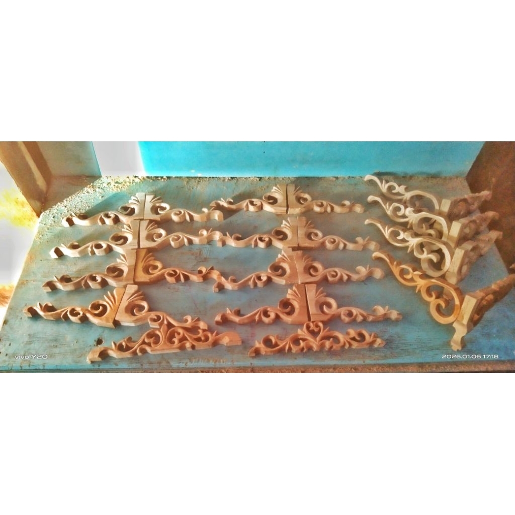 AKSESORIS SANGKAR burung ukir satu set //Sangkar cungkok atau kotak